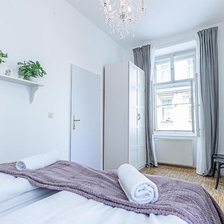 Superior 2Br Apartment - Perfect For Longstays ウィーン エクステリア 写真