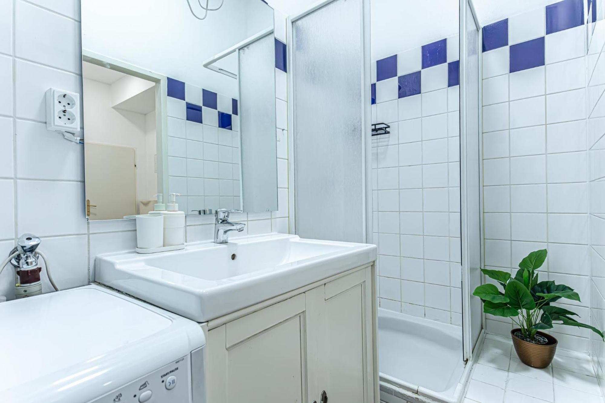 Superior 2Br Apartment - Perfect For Longstays ウィーン エクステリア 写真